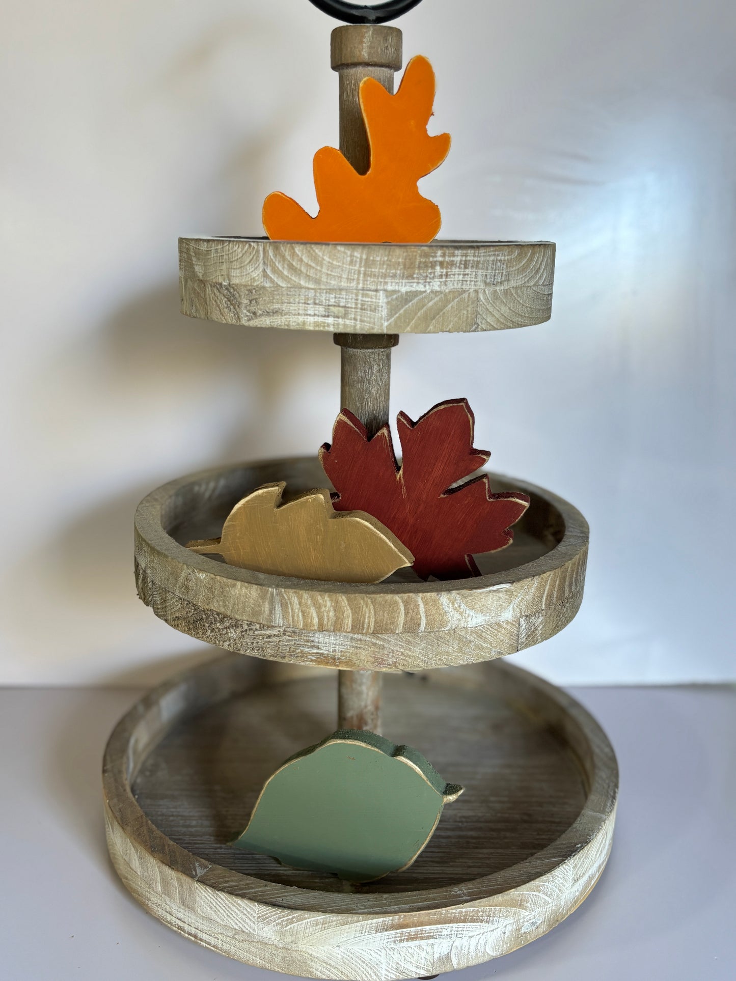 Fall Leaves Shelf Decor